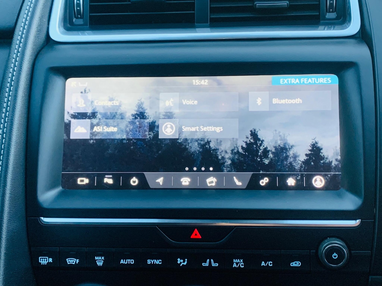 Used Jaguar E-Pace 2019 for sale - 77016899: Photo 39