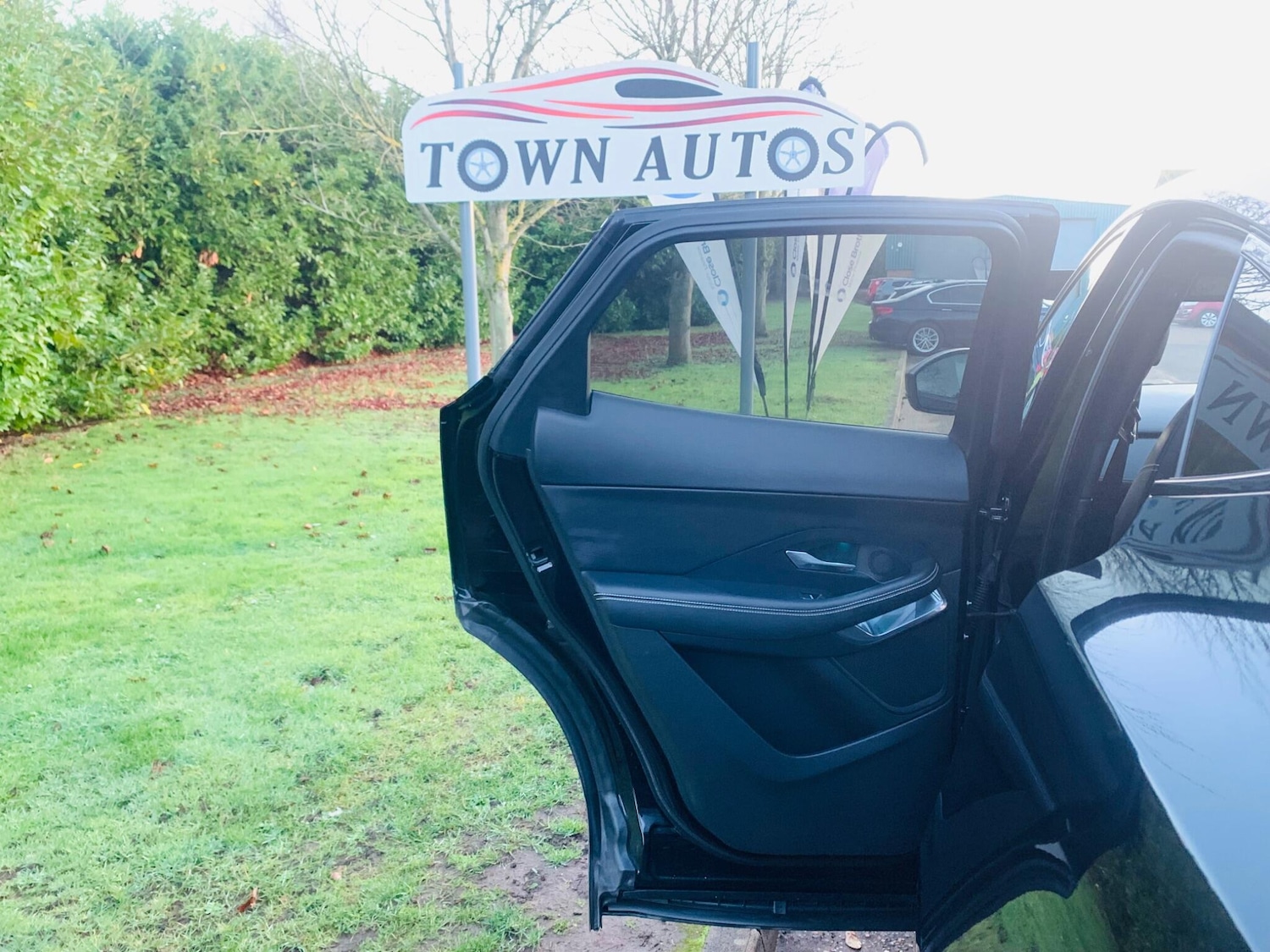 Used Jaguar E-Pace 2019 for sale - 77016899: Photo 41