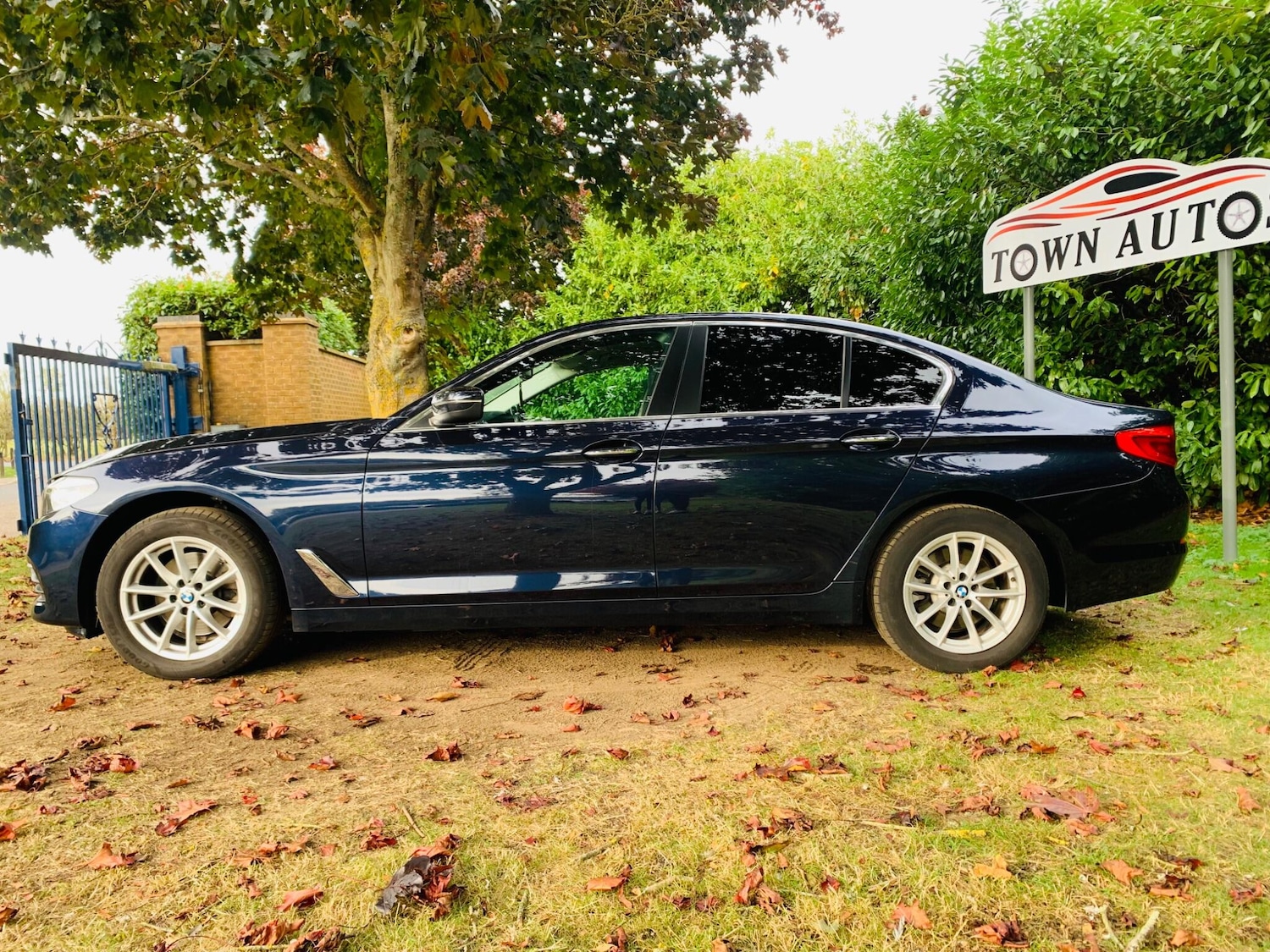 Used BMW 5 Series 2017 for sale - 75949580: Photo 56