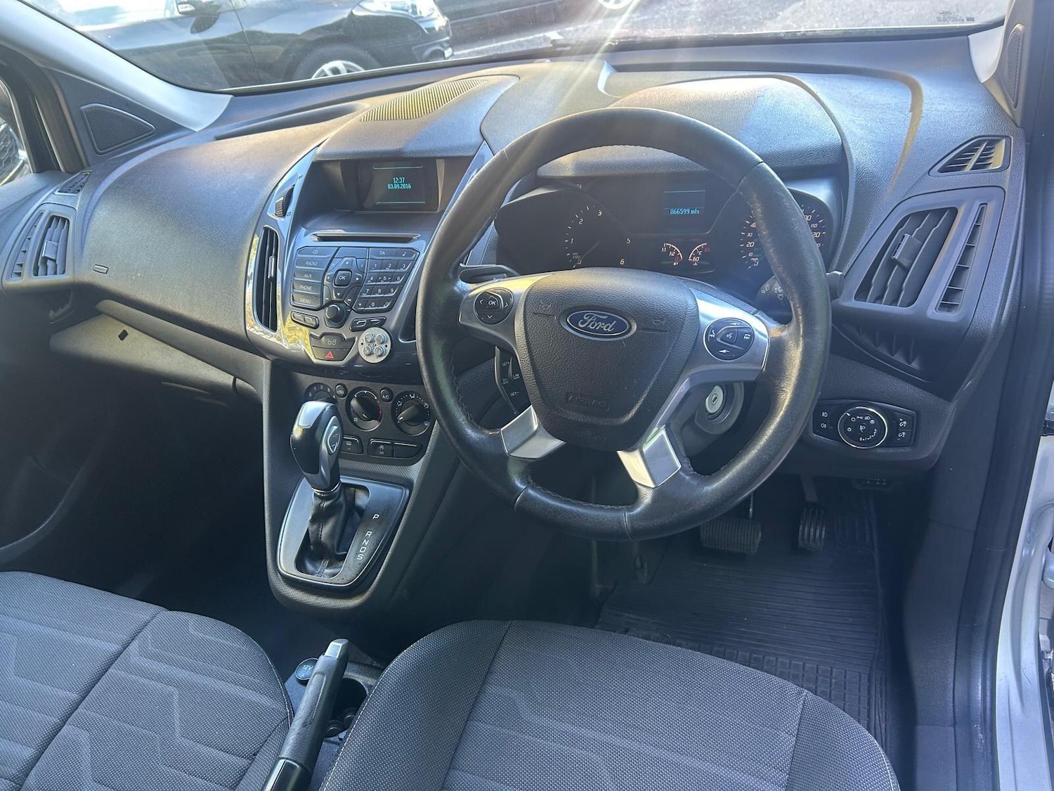 Used Ford Transit Connect 2017 for sale - 77559904: Photo 13