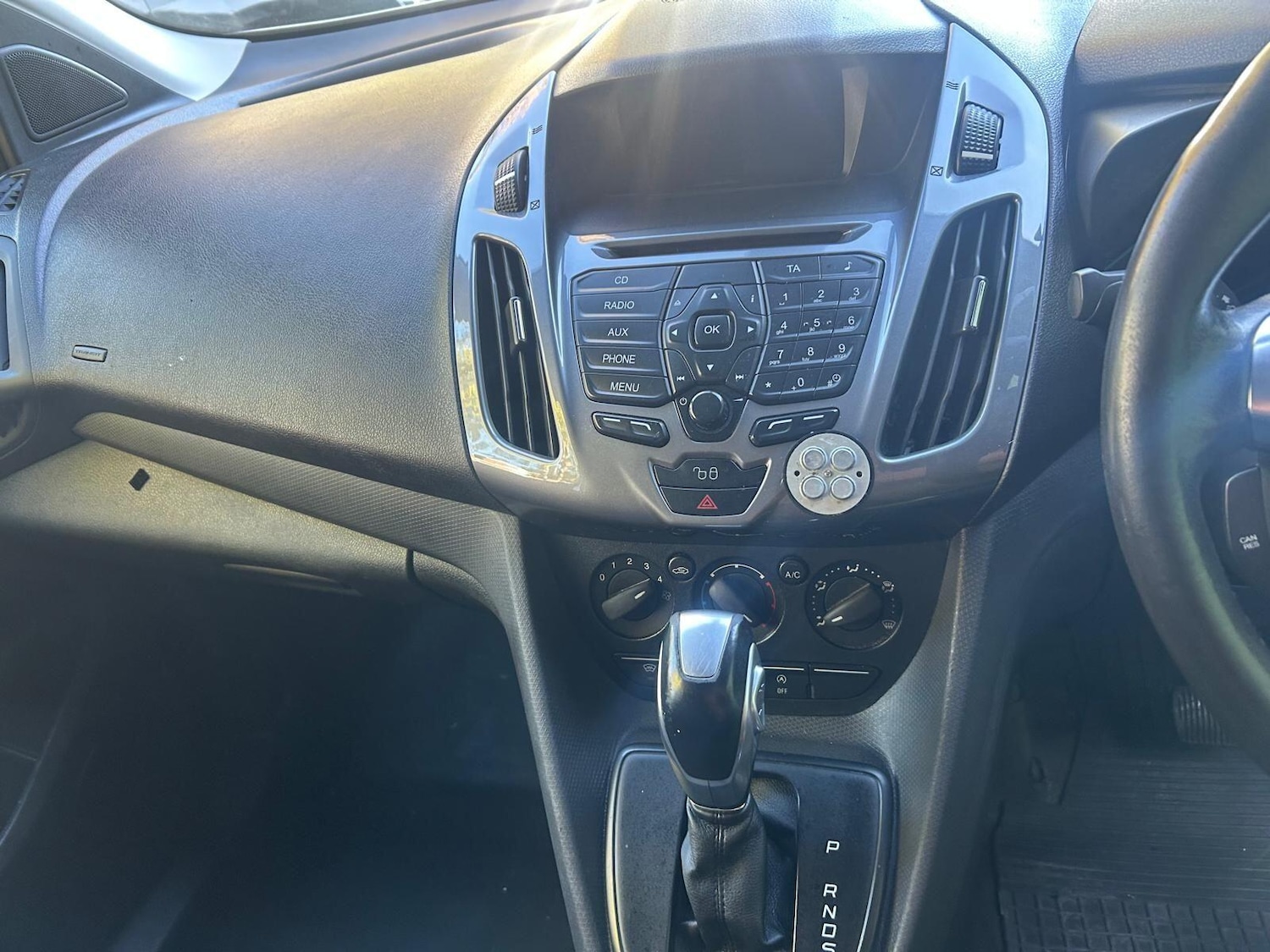 Used Ford Transit Connect 2017 for sale - 77559904: Photo 15