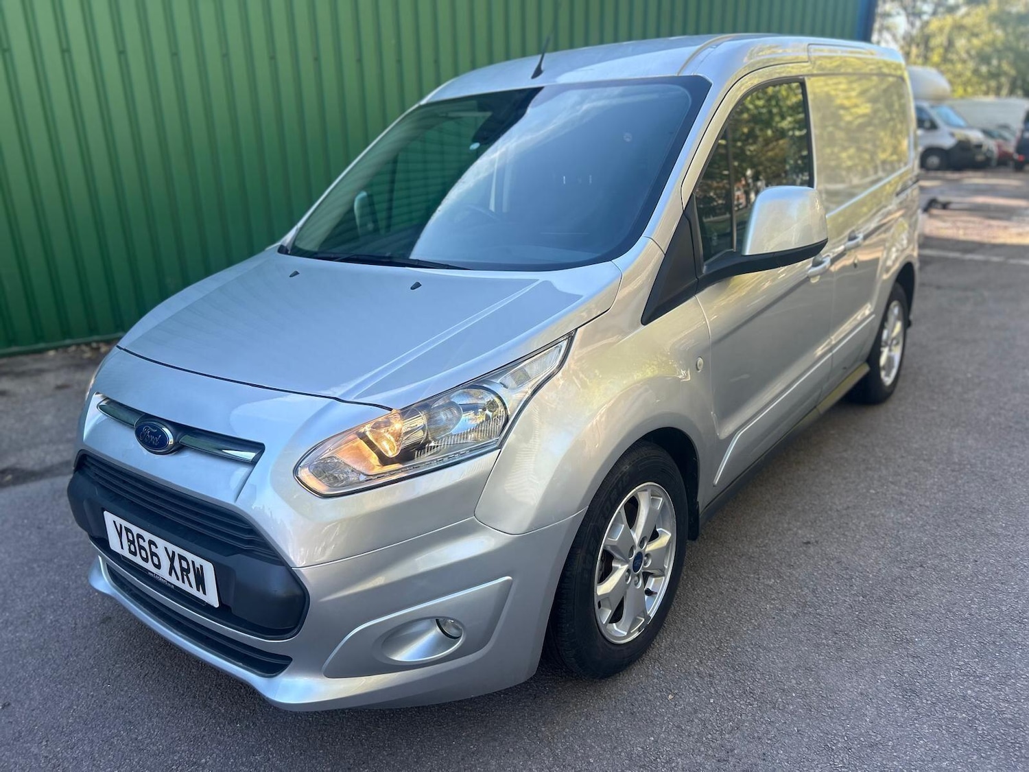 Used Ford Transit Connect 2017 for sale - 77559904: Photo 3