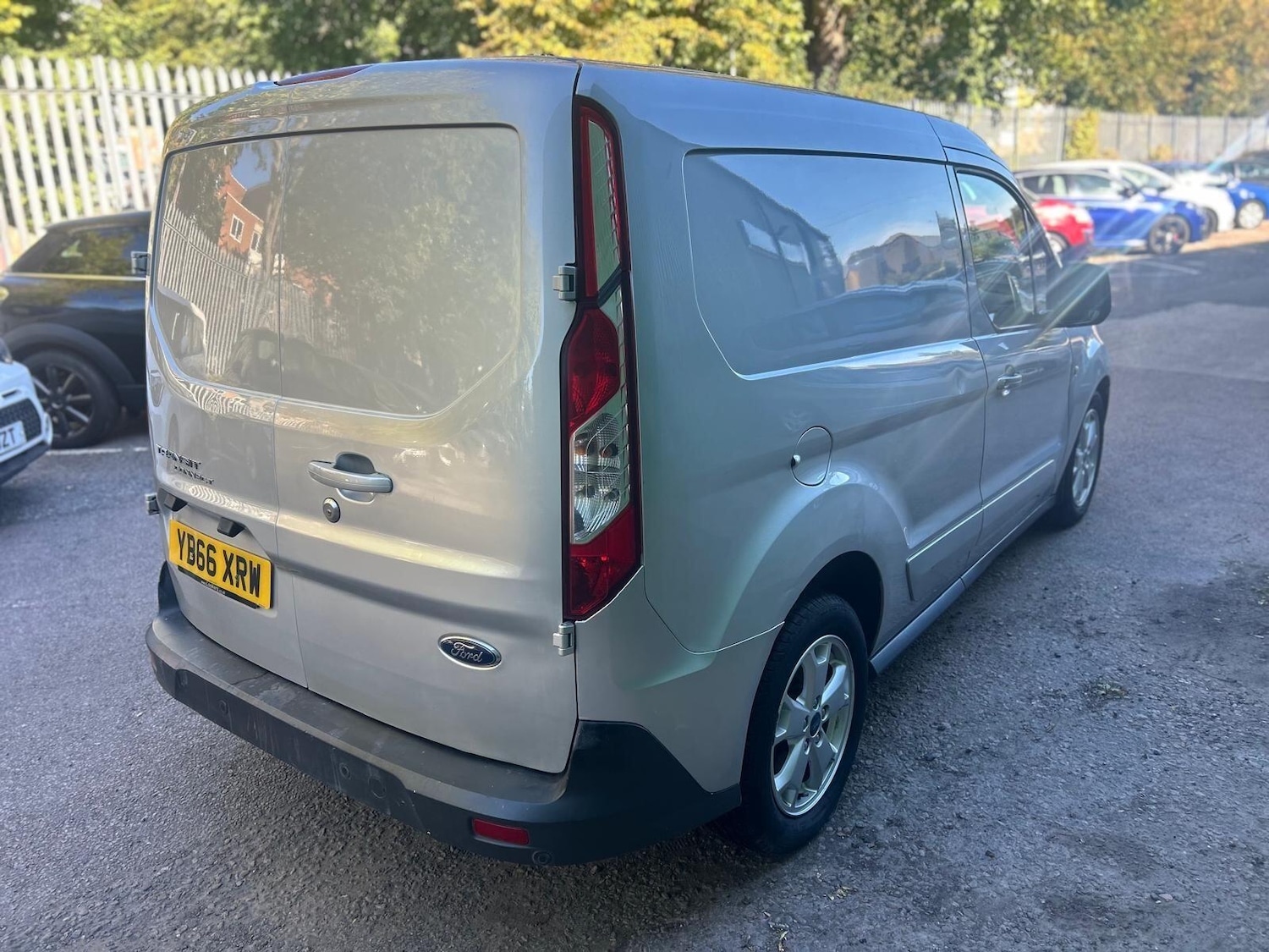 Used Ford Transit Connect 2017 for sale - 77559904: Photo 9