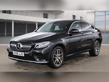 Used Mercedes-Benz GLC 2018 for sale - 77633363: Photo