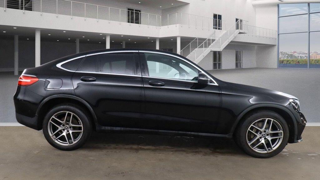 Used Mercedes-Benz GLC 2018 for sale - 77633363: Photo 5