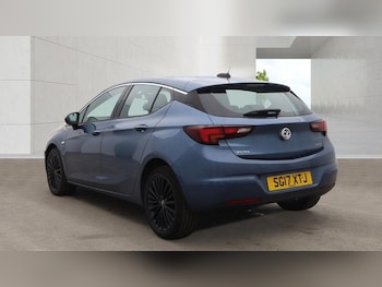 Used Vauxhall Astra 2017 for sale - 79062759: Photo