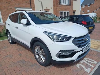 Used Hyundai Santa Fe 2016 for sale - 78516626: Photo