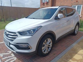 Used Hyundai Santa Fe 2016 for sale - 78516626: Photo