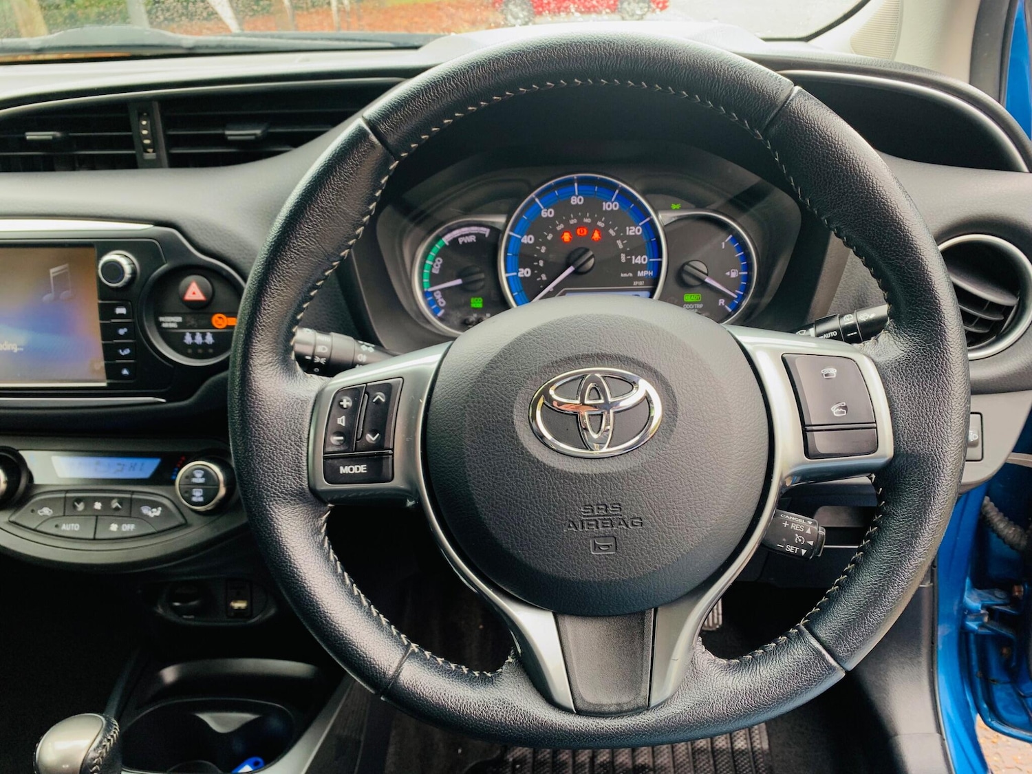 Used Toyota Yaris 2015 for sale - 76336422: Photo 11