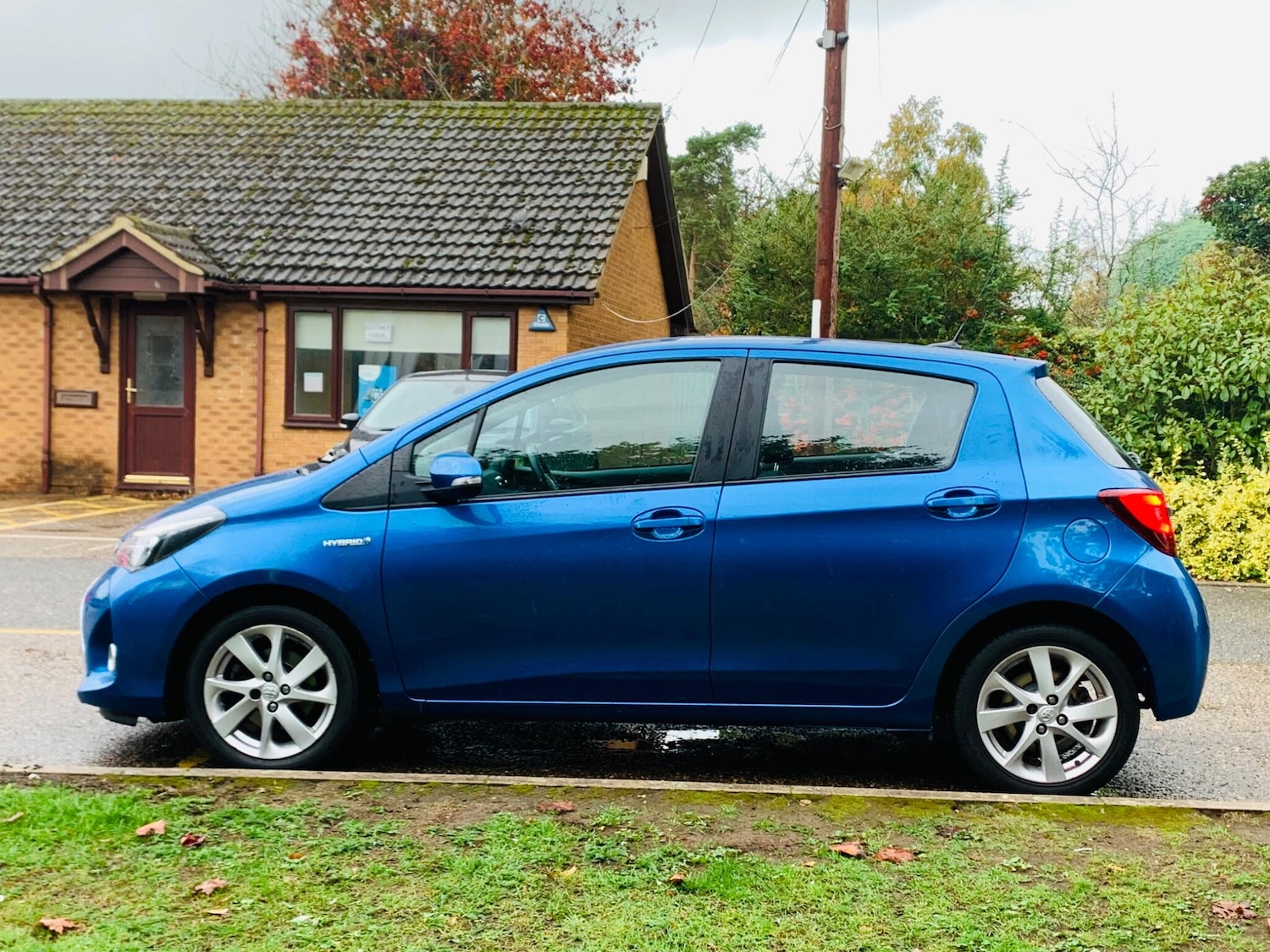 Used Toyota Yaris 2015 for sale - 76336422: Photo 37