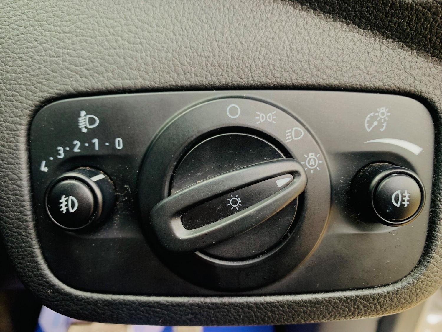 Used Ford Kuga 2018 for sale - 77549323: Photo 13