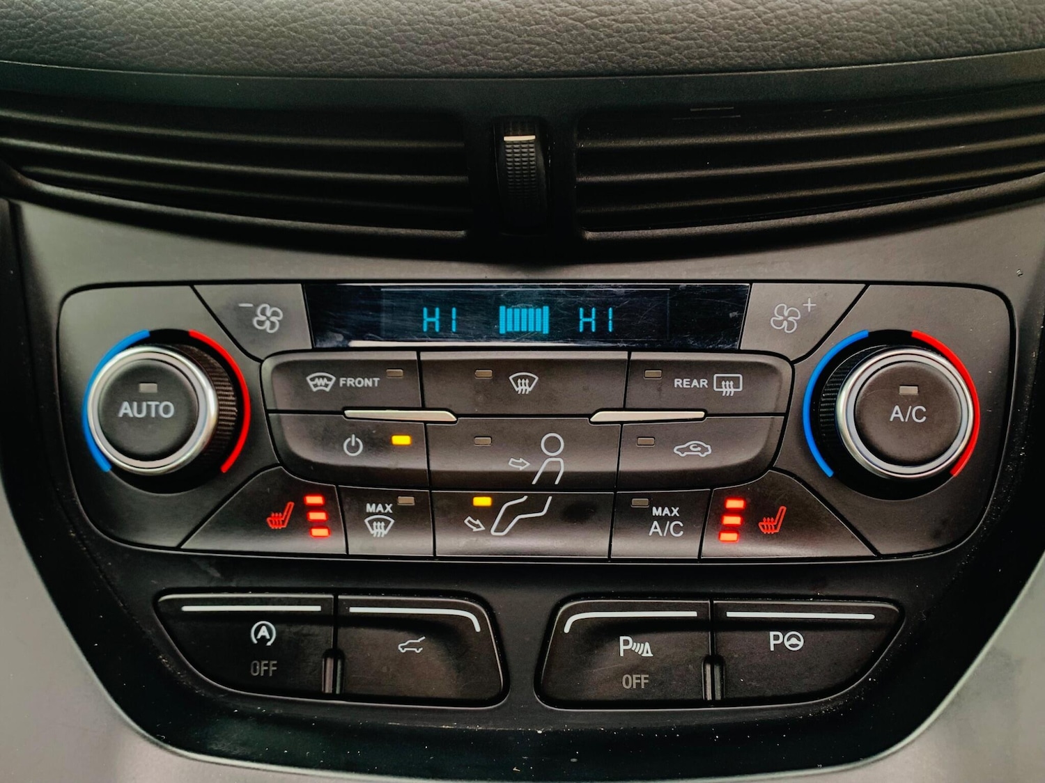 Used Ford Kuga 2018 for sale - 77549323: Photo 24