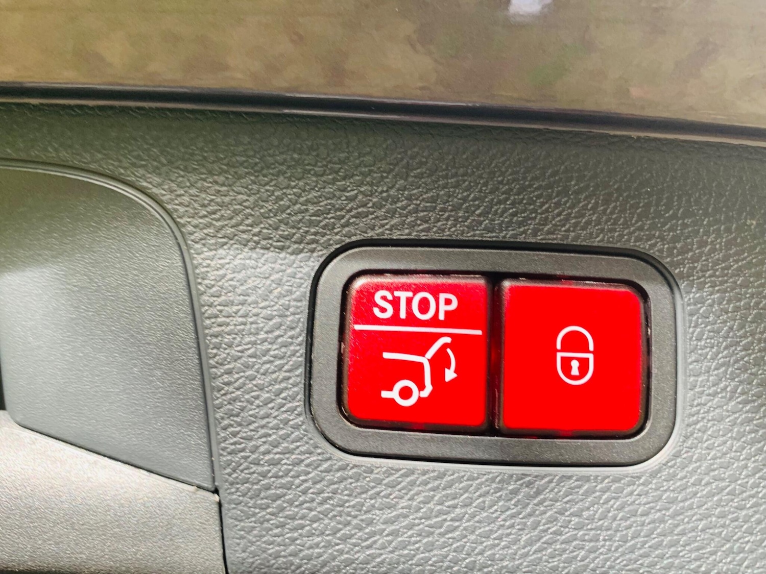 Vehicle 48