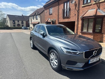 Used Volvo XC60 2017 for sale - 79373482: Photo