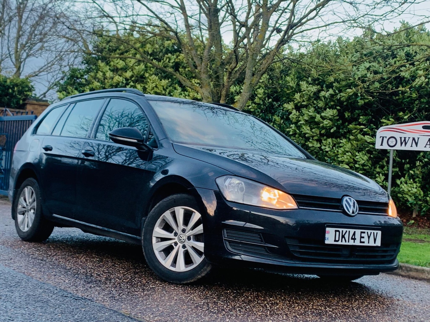 Used Volkswagen Golf 2014 for sale - 77626119: Photo 1