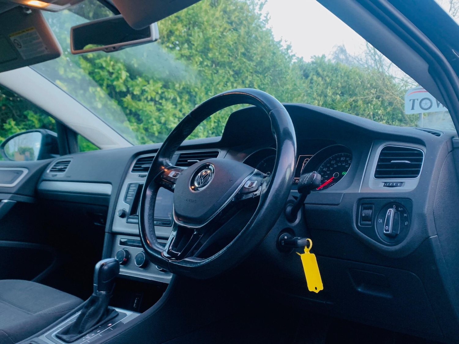 Used Volkswagen Golf 2014 for sale - 77626119: Photo 10