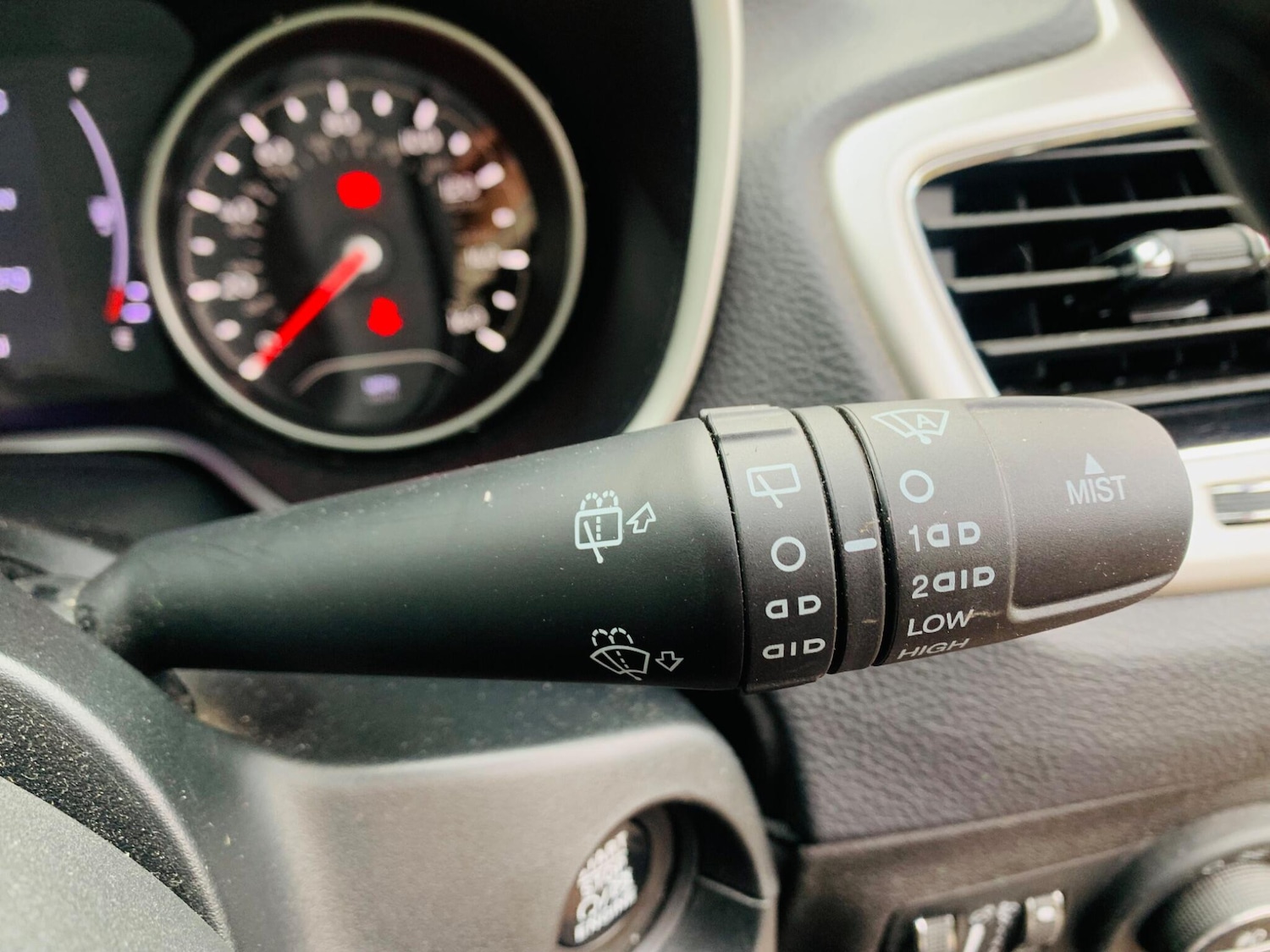 Used Jeep Compass 2018 for sale - 76742445: Photo 20