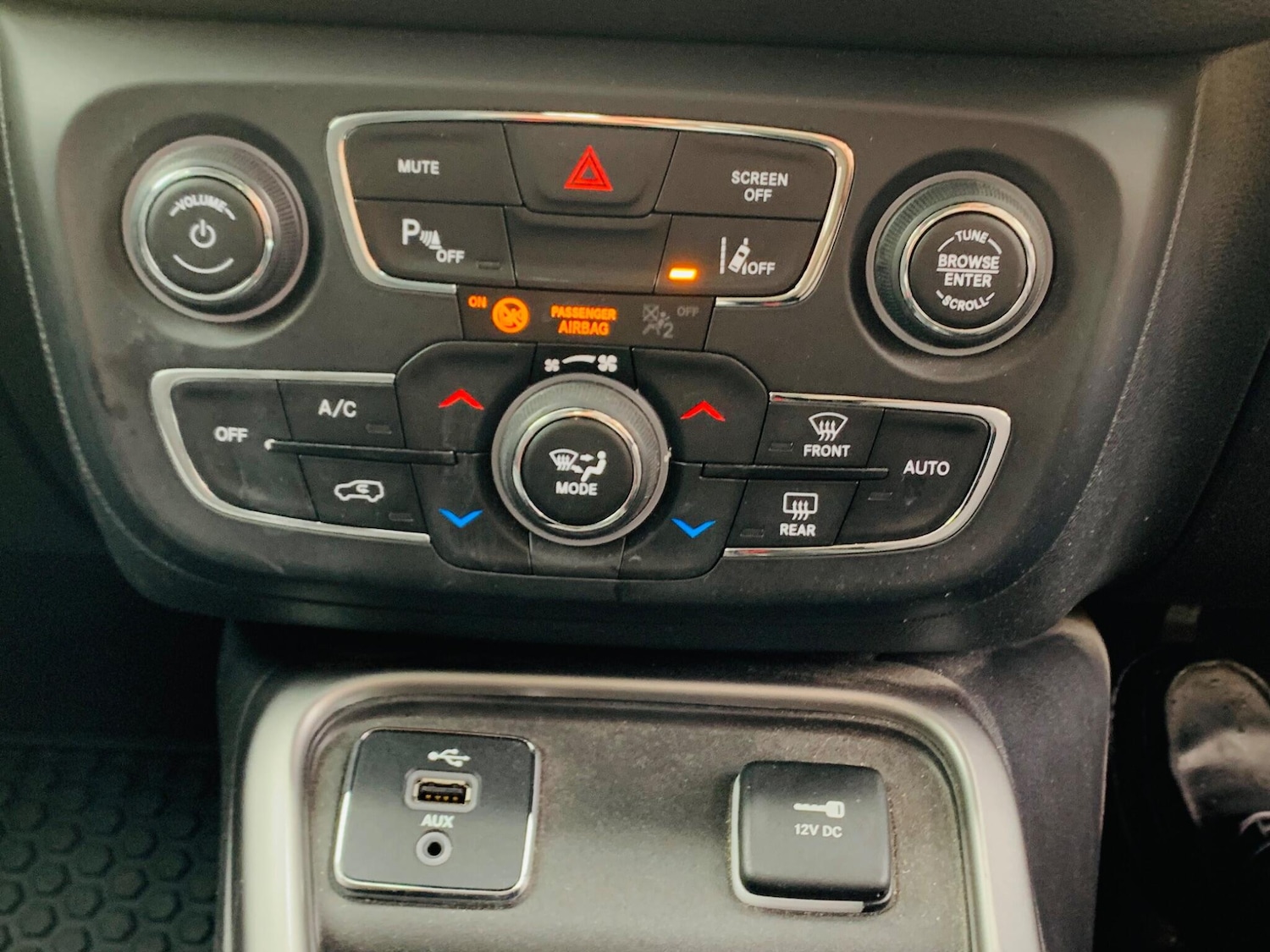 Used Jeep Compass 2018 for sale - 76742445: Photo 23