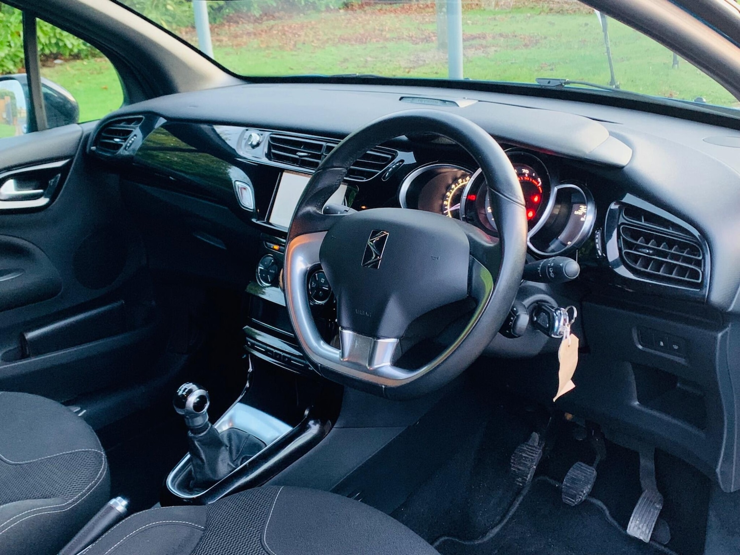 Used DS Automobiles DS 3 2015 for sale - 77143498: Photo 13