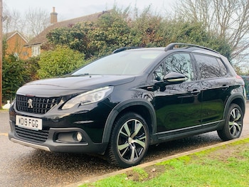 Used Peugeot 2008 2019 for sale - 76742928: Photo