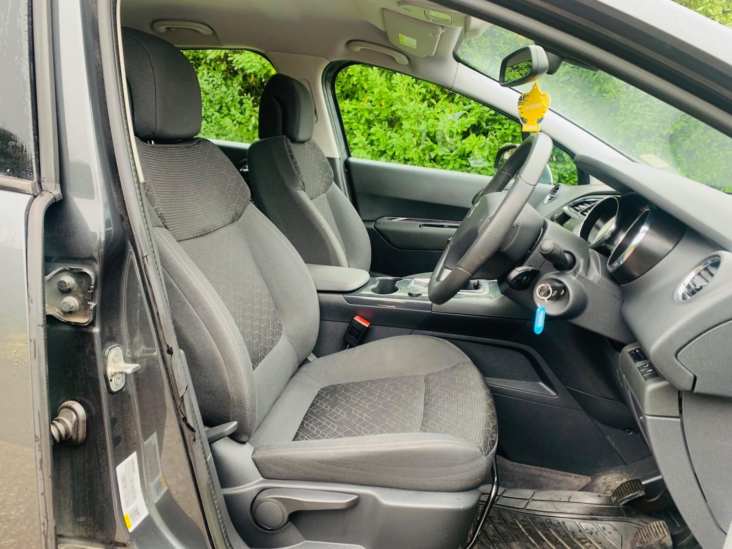 Used Peugeot 3008 2014 for sale - 76388981: Photo 8