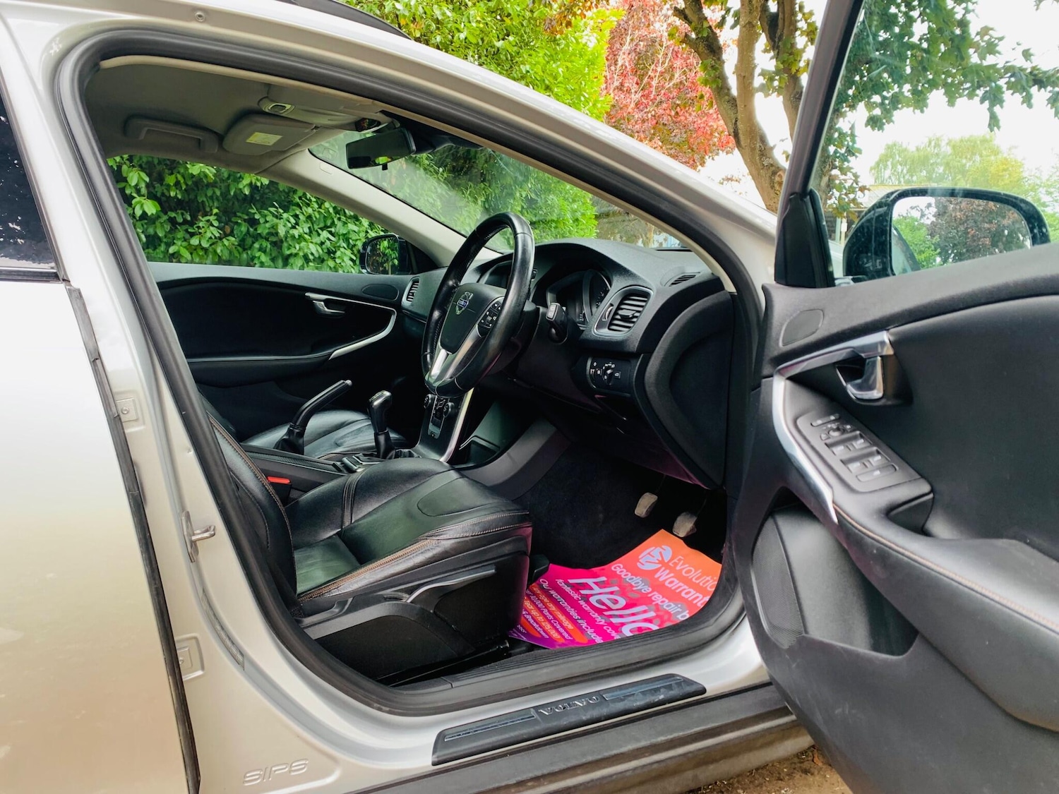 Used Volvo V40 Cross Country 2015 for sale - 75838850: Photo 5