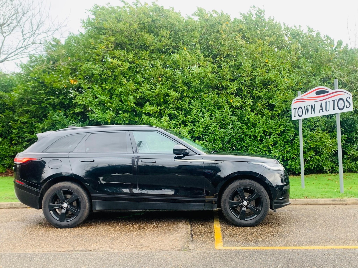 Used Land Rover Range Rover Velar 2018 for sale - 76744829: Photo 12