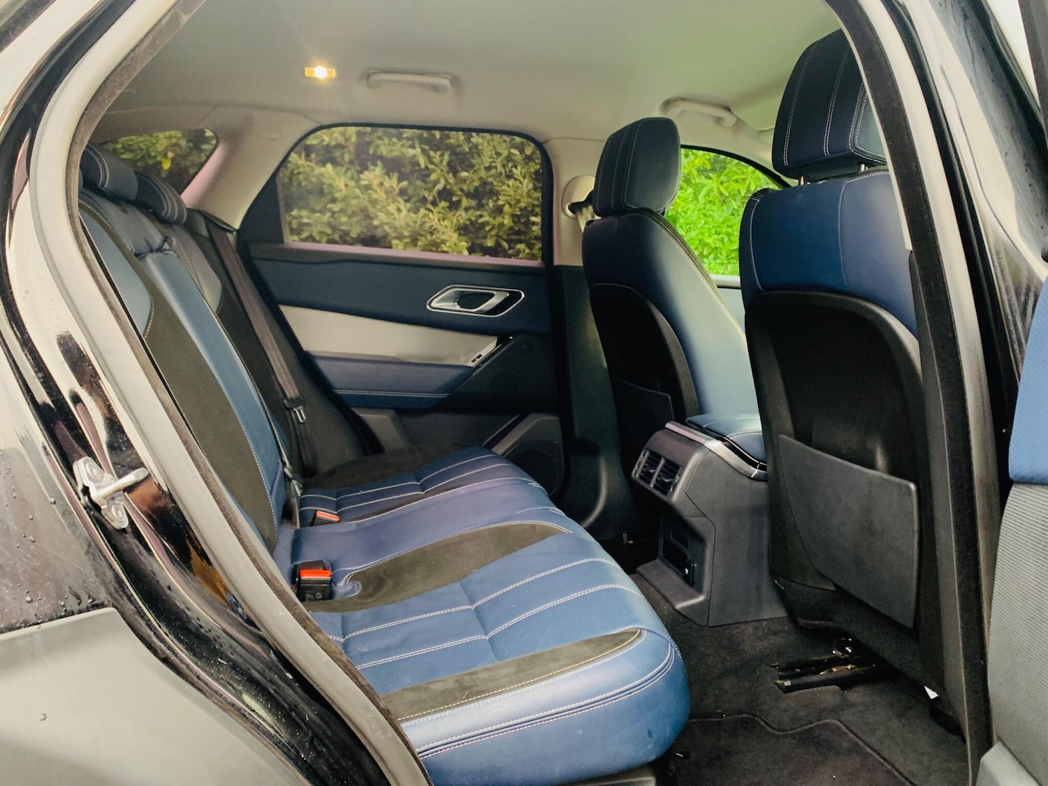 Used Land Rover Range Rover Velar 2018 for sale - 76744829: Photo 16