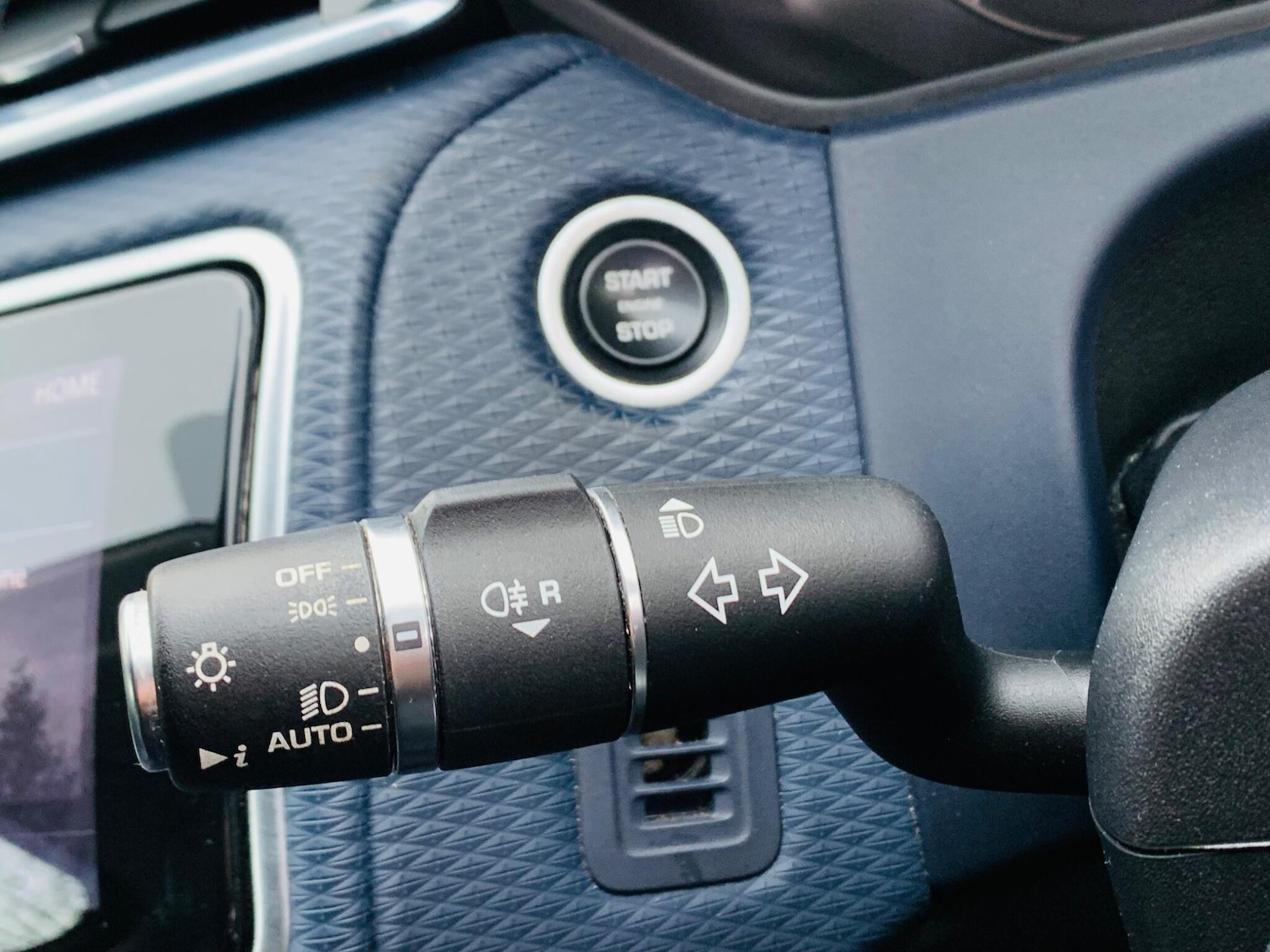 Used Land Rover Range Rover Velar 2018 for sale - 76744829: Photo 19