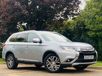 Used Mitsubishi Outlander 2018 for sale - 79510376: Photo