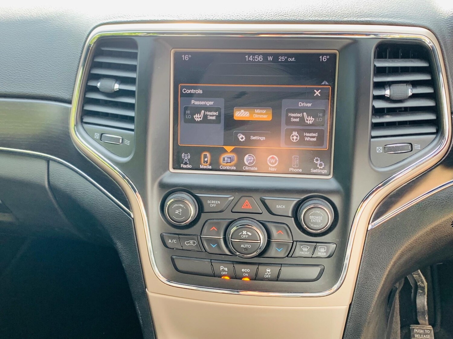 Used Jeep Grand Cherokee 2014 for sale - 77510569: Photo 28