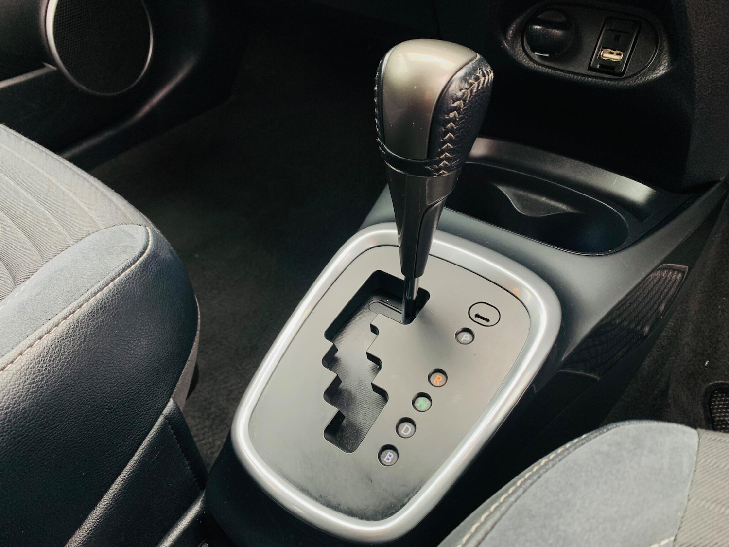 Used Toyota Yaris 2015 for sale - 76995150: Photo 21