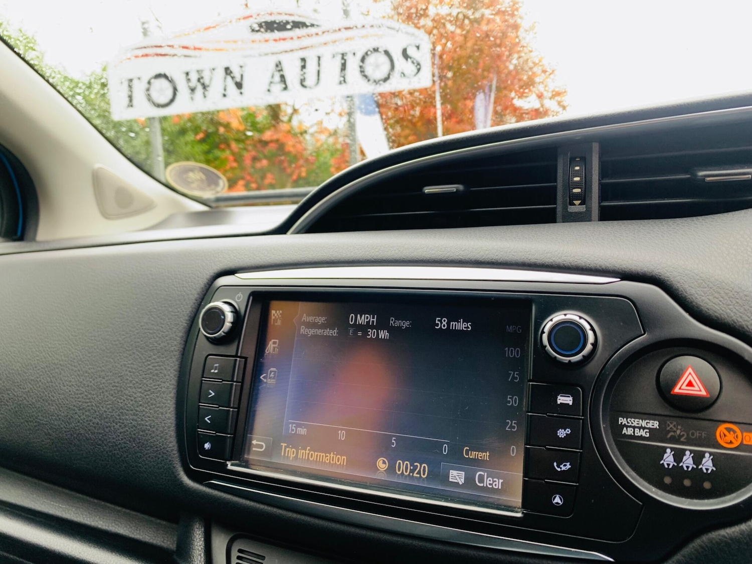 Used Toyota Yaris 2015 for sale - 76995150: Photo 28