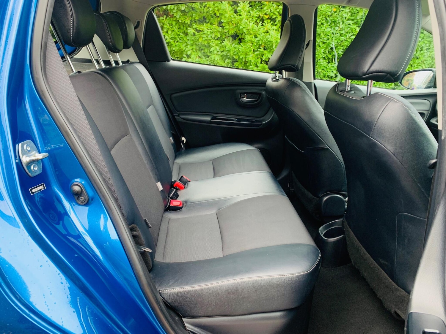 Used Toyota Yaris 2015 for sale - 76995150: Photo 30