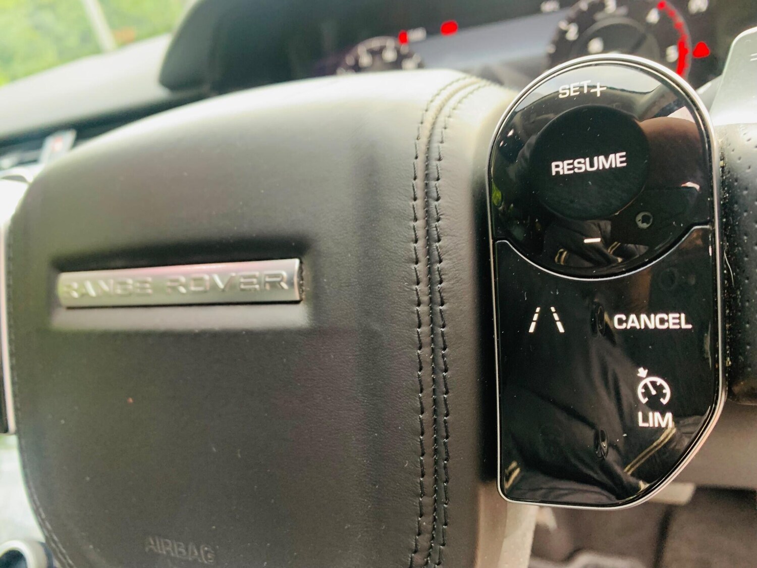 Used Land Rover Range Rover Velar 2017 for sale - 77696363: Photo 15