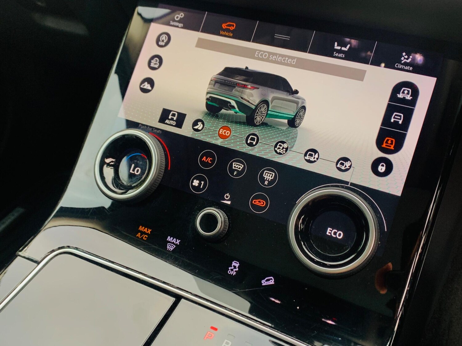 Used Land Rover Range Rover Velar 2017 for sale - 77696363: Photo 25