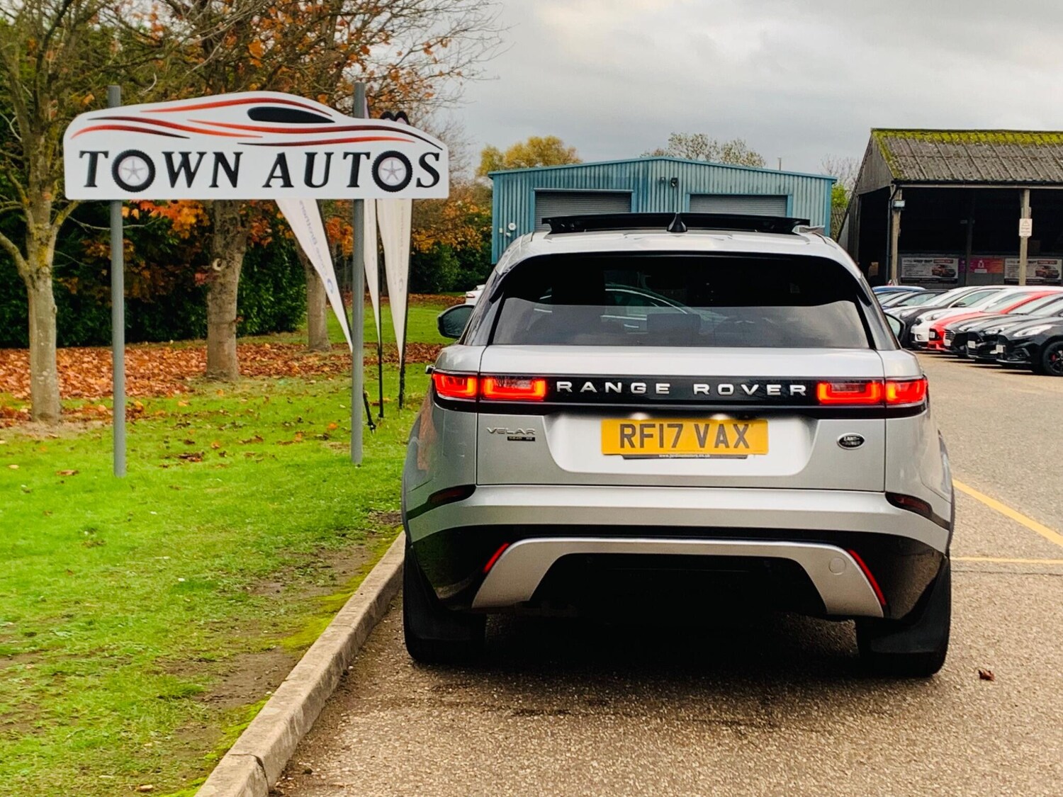Used Land Rover Range Rover Velar 2017 for sale - 77696363: Photo 45