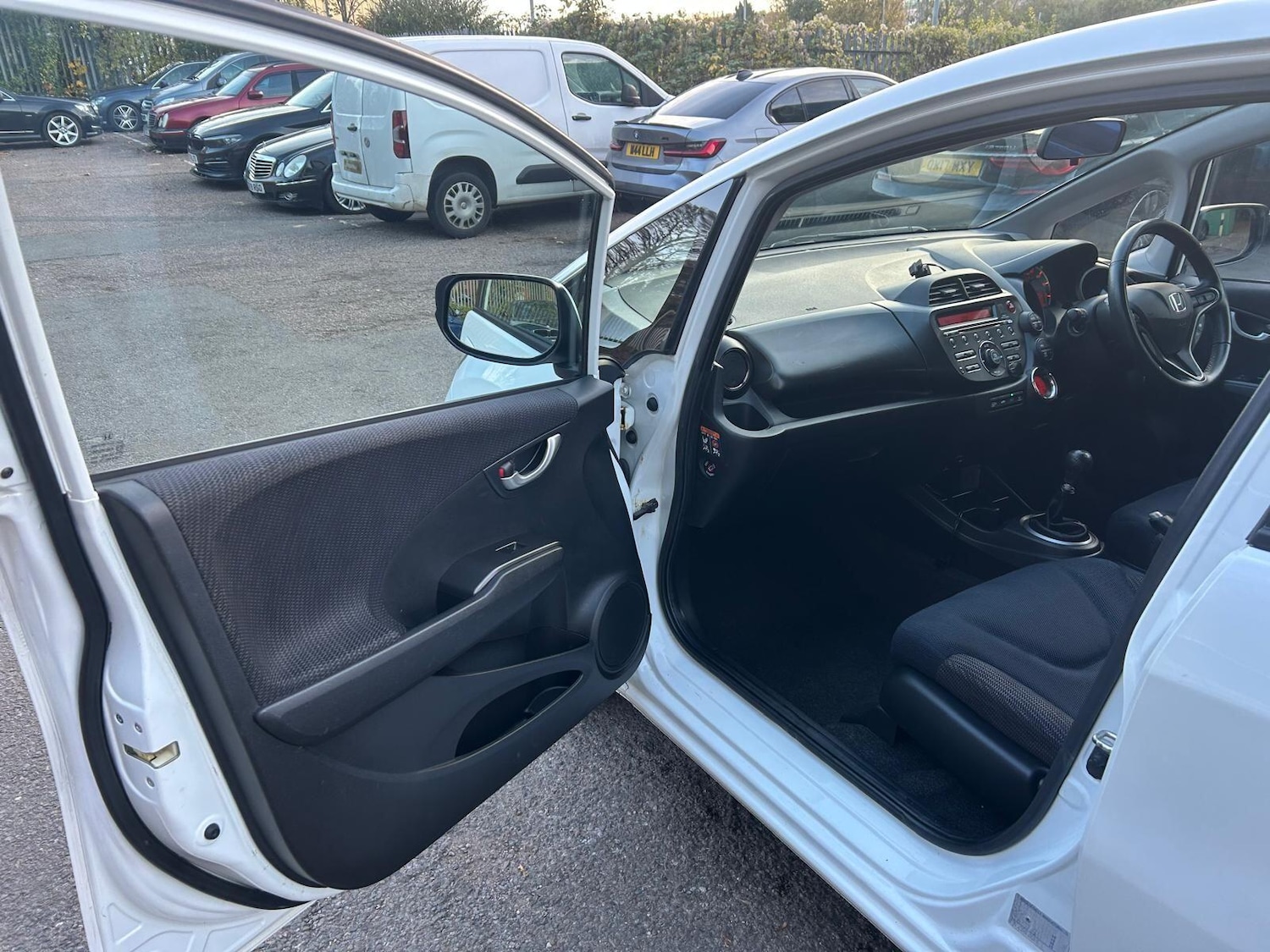 Used Honda Jazz 2015 for sale - 76994149: Photo 11