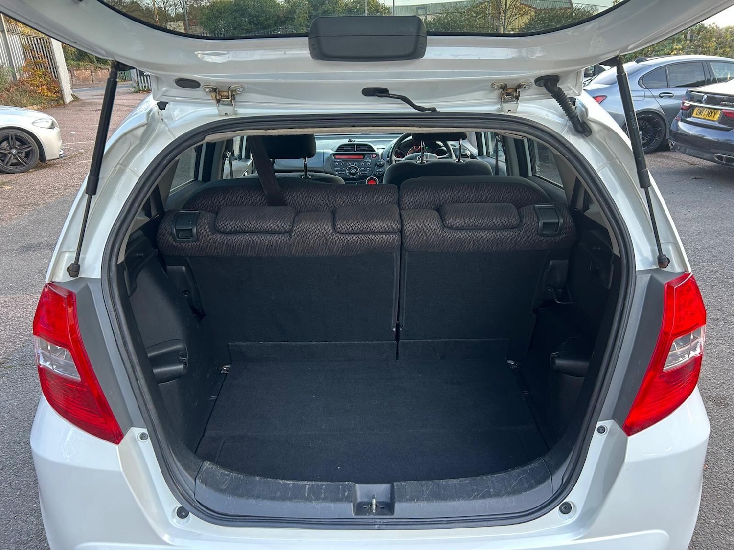 Used Honda Jazz 2015 for sale - 76994149: Photo 16