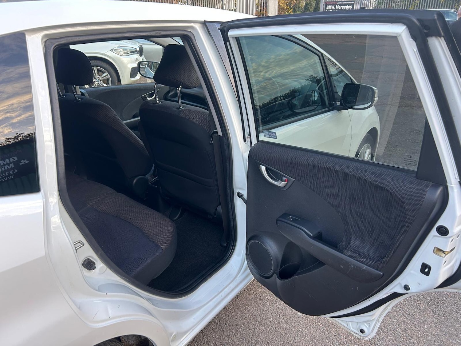 Used Honda Jazz 2015 for sale - 76994149: Photo 17