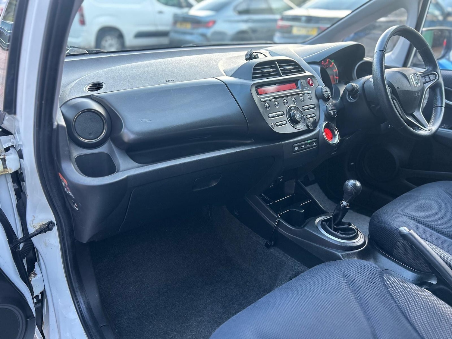 Used Honda Jazz 2015 for sale - 76994149: Photo 9