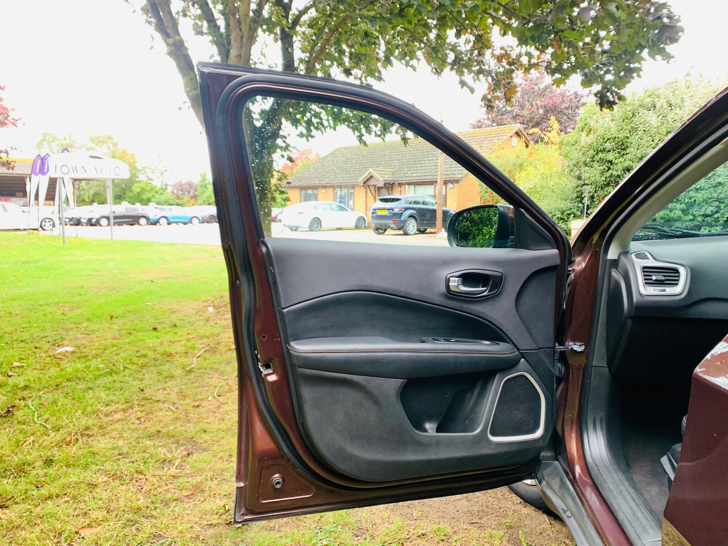 Used Jeep Compass 2018 for sale - 75949932: Photo 32