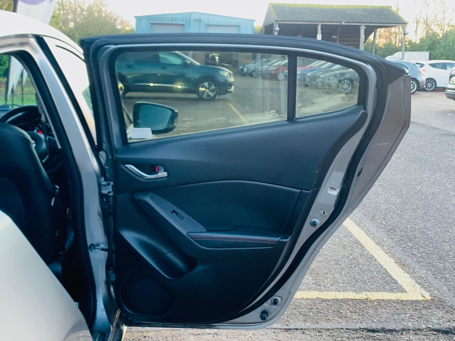 Used Mazda Mazda3 2014 for sale - 77291175: Photo 25