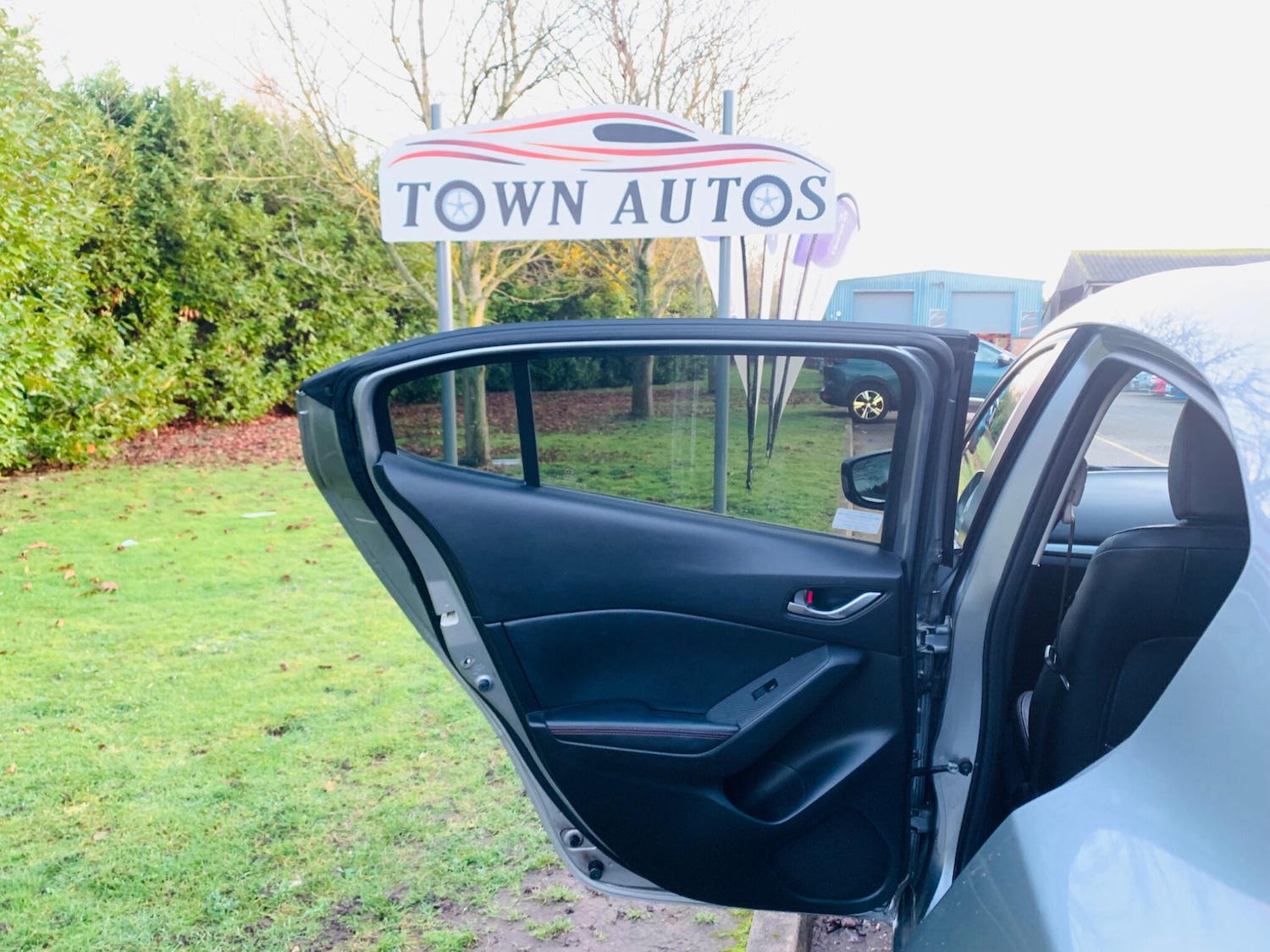 Used Mazda Mazda3 2014 for sale - 77291175: Photo 32