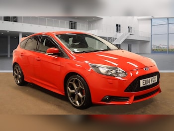 2014 (14) - 2.0T EcoBoost ST-3 Euro 5 (s/s) 5dr