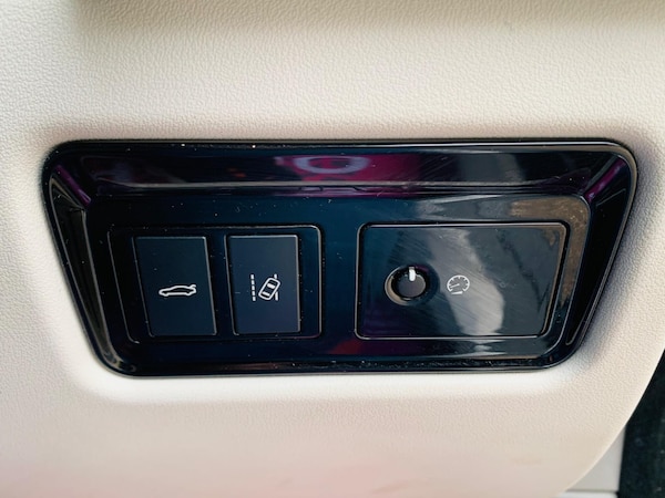 Used Jaguar XF 2015 for sale - 76295557: Photo 13
