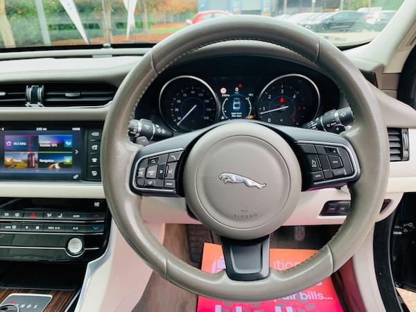 Used Jaguar XF 2015 for sale - 76295557: Photo 15