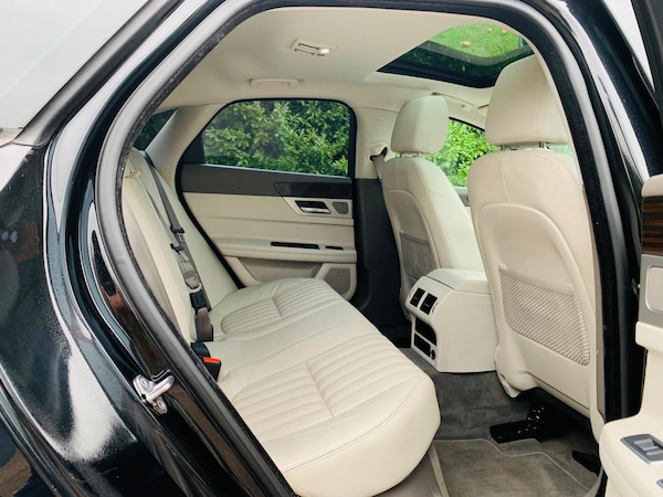 Used Jaguar XF 2015 for sale - 76295557: Photo 33