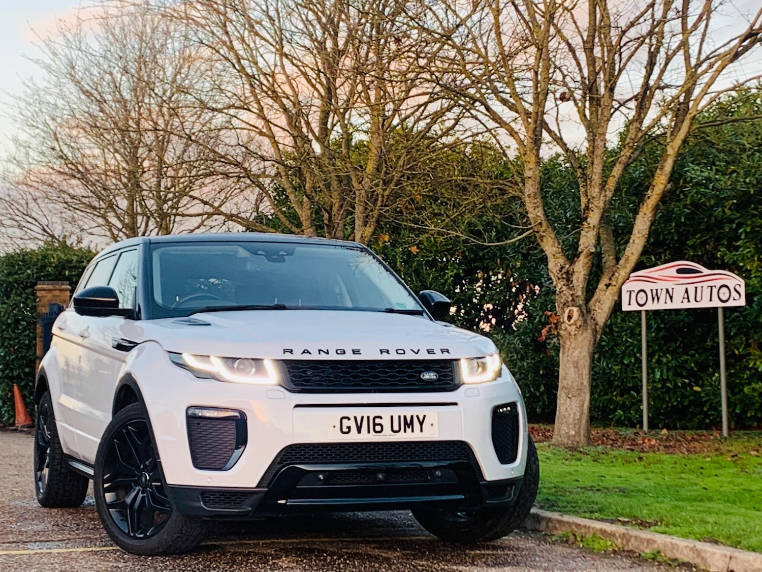 Used Land Rover Range Rover Evoque 2016 for sale - 76744830: Photo 3