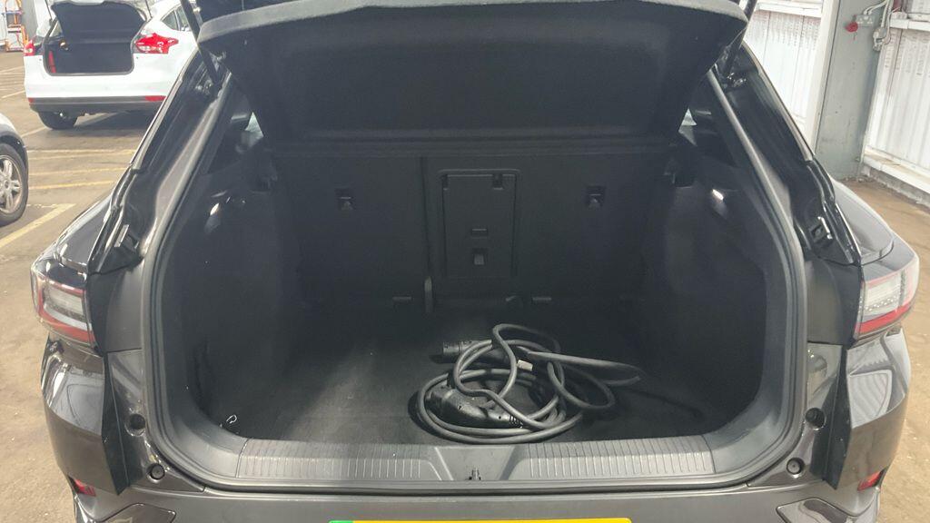 Used Volkswagen ID.4 2021 for sale - 76744820: Photo 7